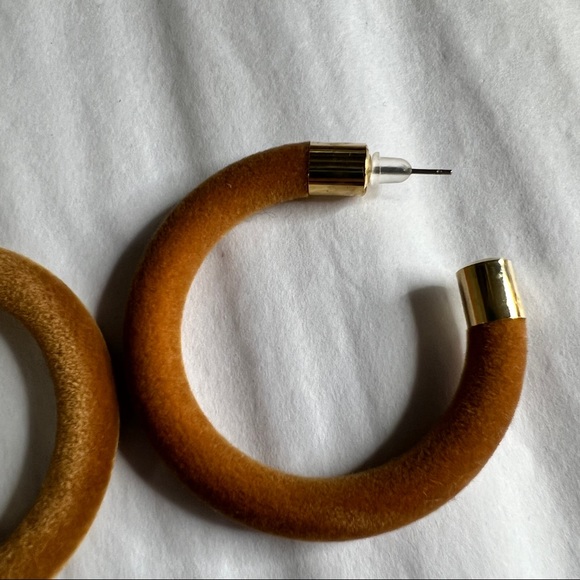 Velvet Rust Brown Earrings - Picture 4 of 7